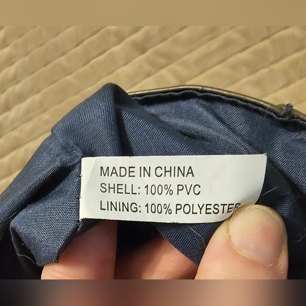 Large Blue Bag‎ with Gold Accents - Picture 5 of 10